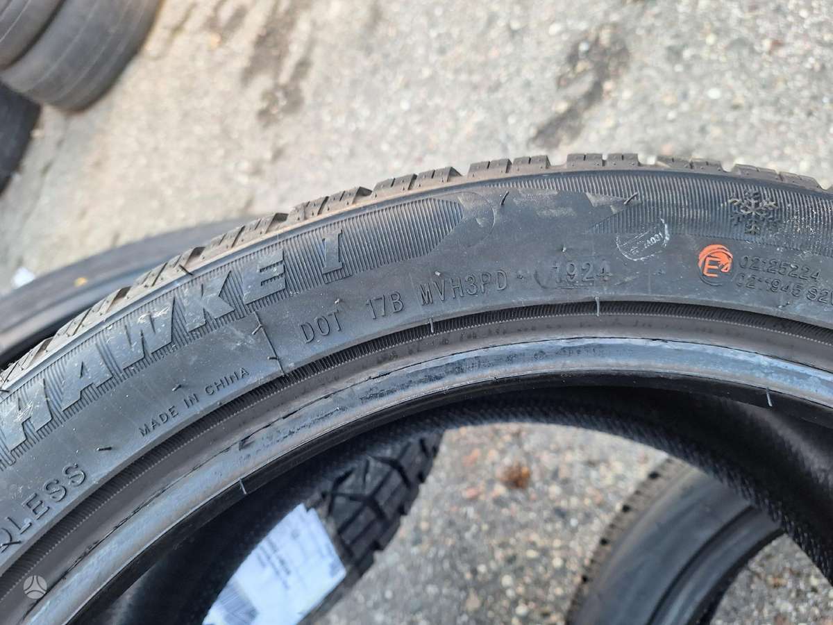 Rockblade, winter 245/40 R18