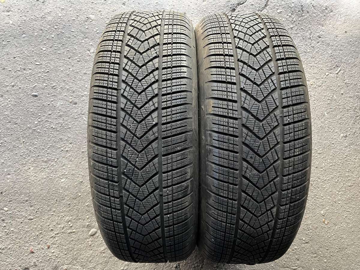 Goodyear UltraGrip performance+, žieminės 235/60 R20
