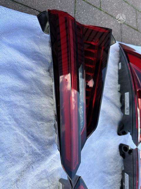 Audi RS 5 body parts
