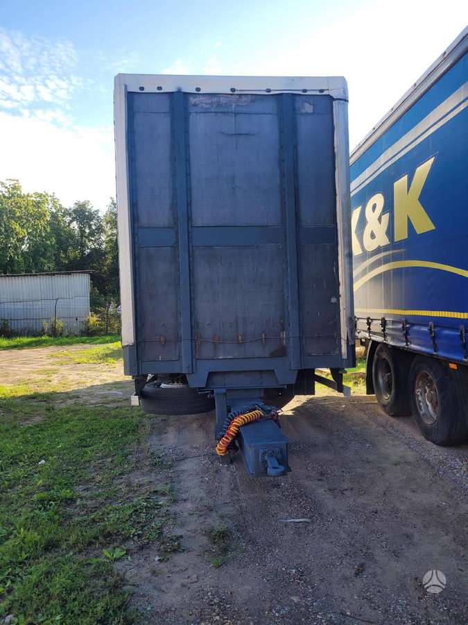 -Kita-, curtainsider with dropside