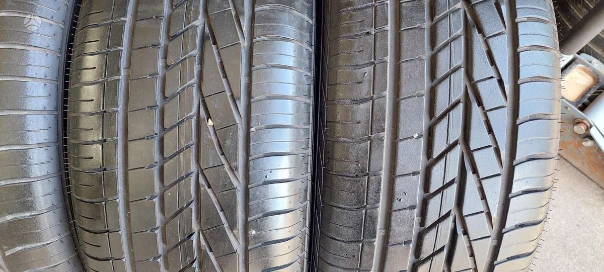 Goodyear, summer 255/45 R20