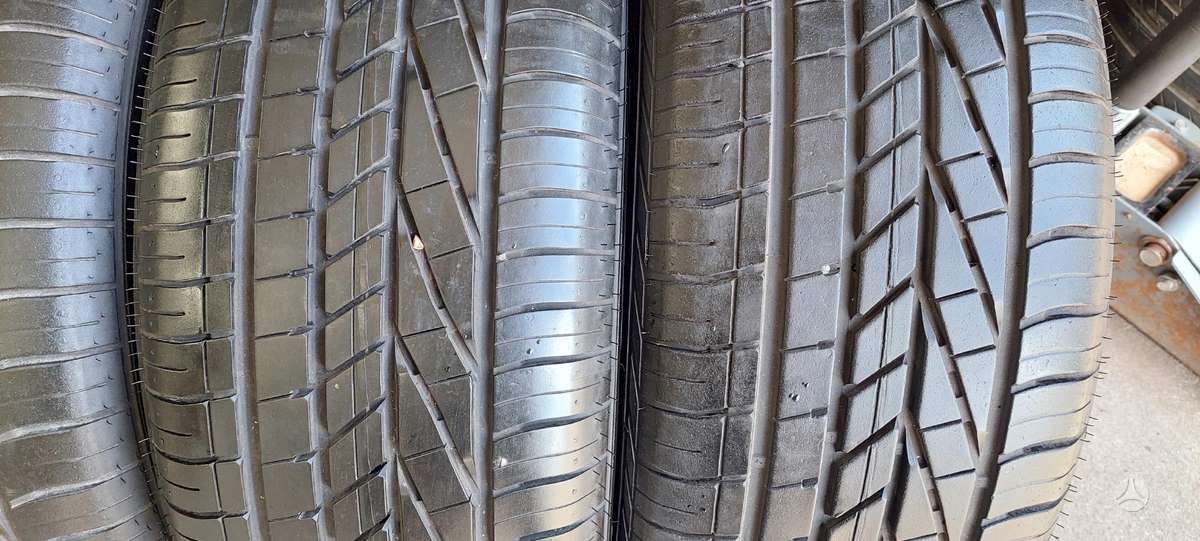 Goodyear, vasarinės 255/45 R20