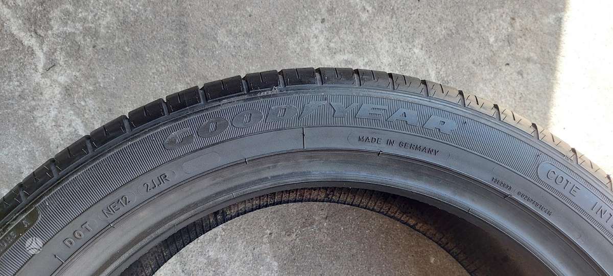 Goodyear, летние 255/45 R20