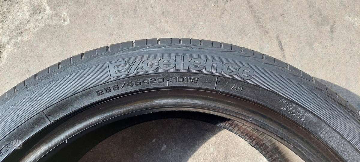 Goodyear, summer 255/45 R20