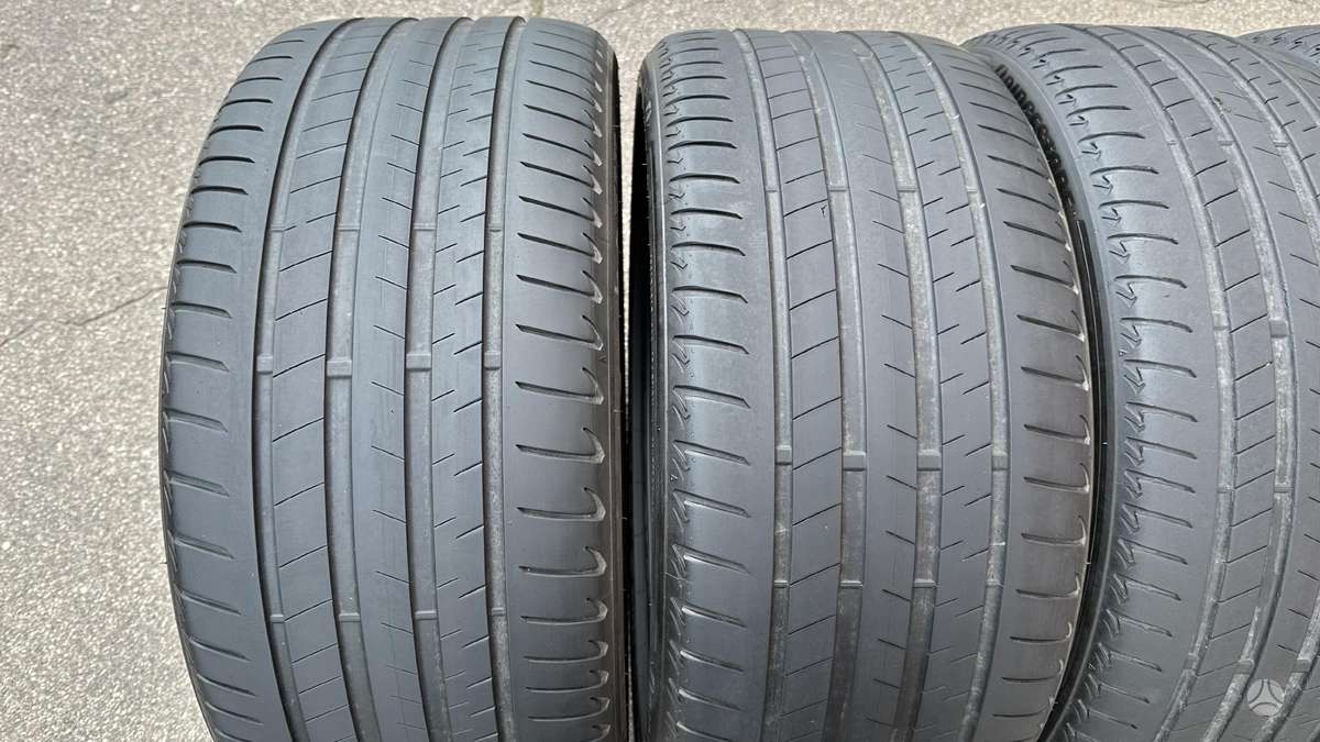 Bridgestone, летние 275/35 R21