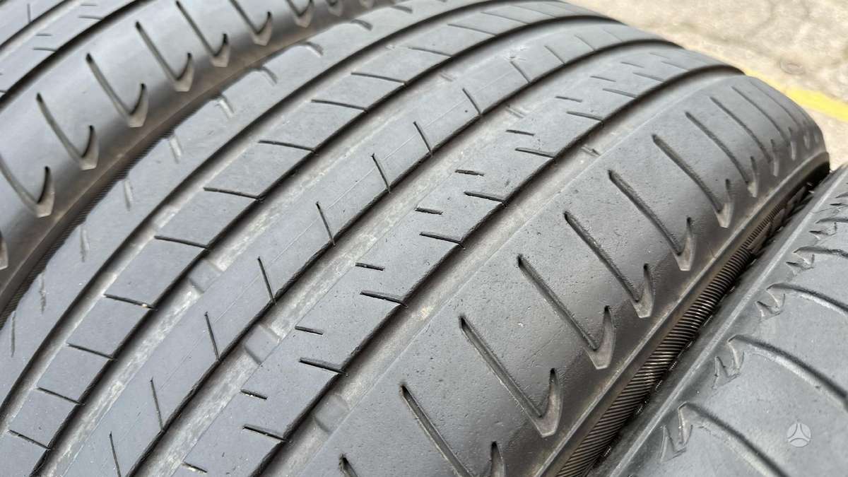 Bridgestone, летние 275/35 R21