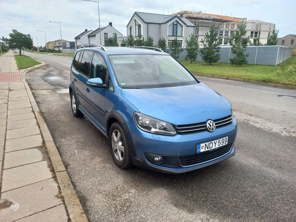 Volkswagen Cross Touran - 2