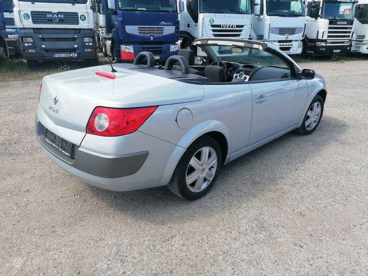 Renault Megane - 2