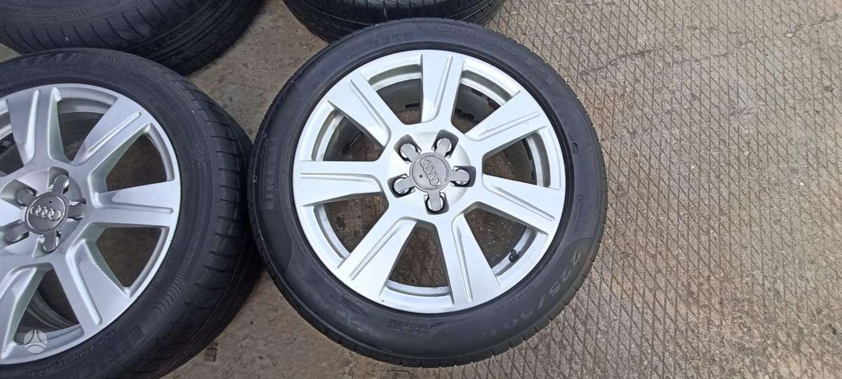 Audi A6,A4, lengvojo lydinio, R17