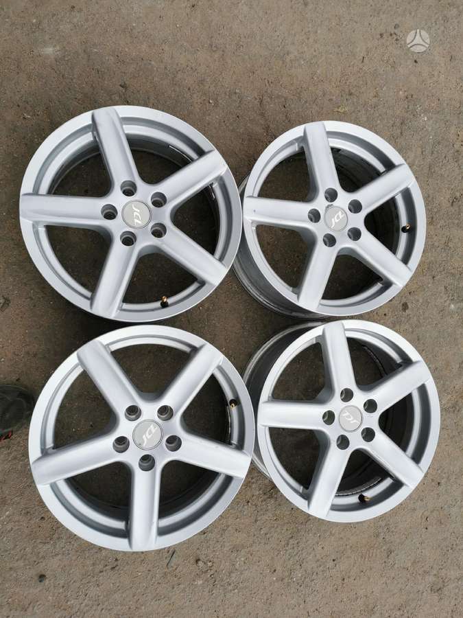 Volvo V50, lengvojo lydinio, R16
