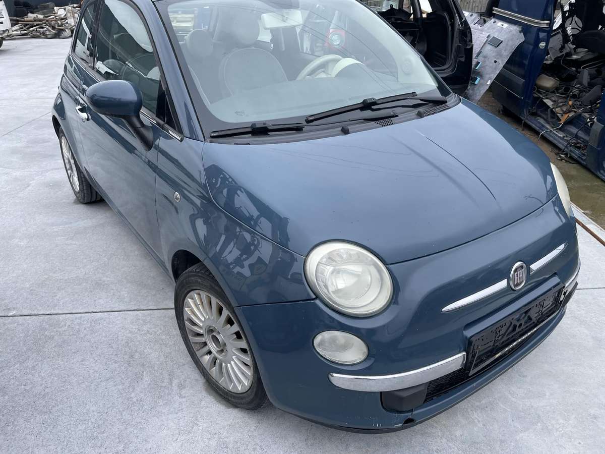 Fiat 500 dalimis