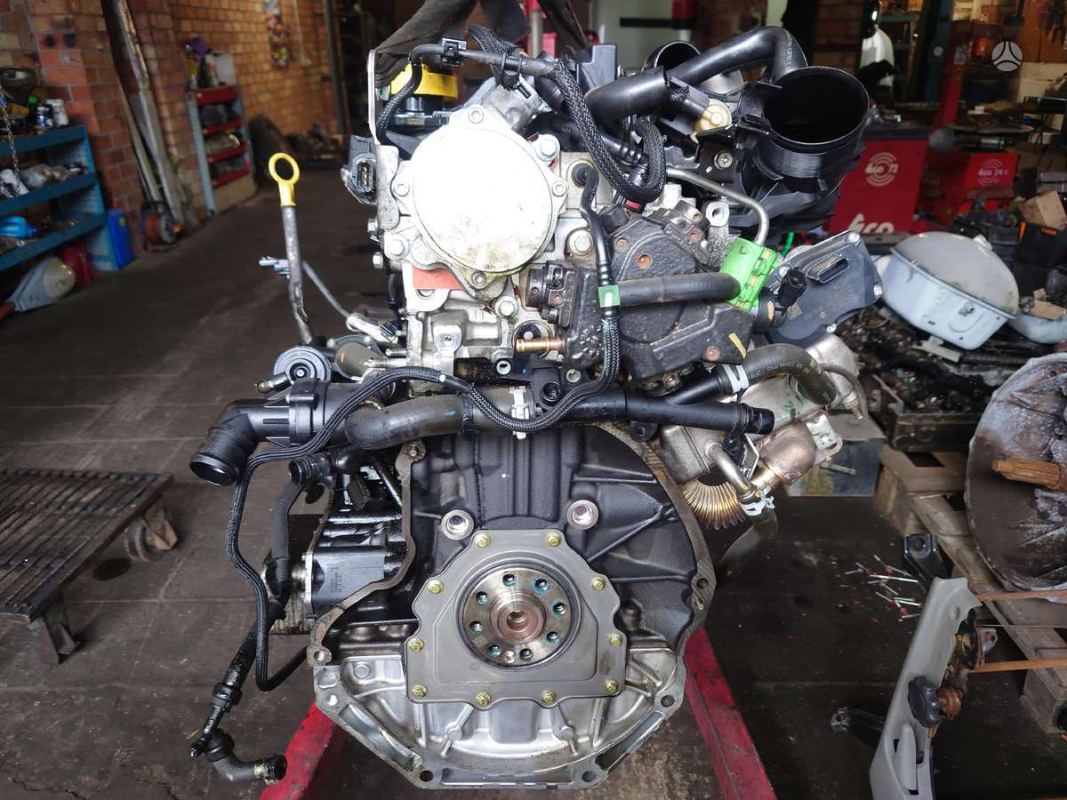 Nissan X-Trail engine parts