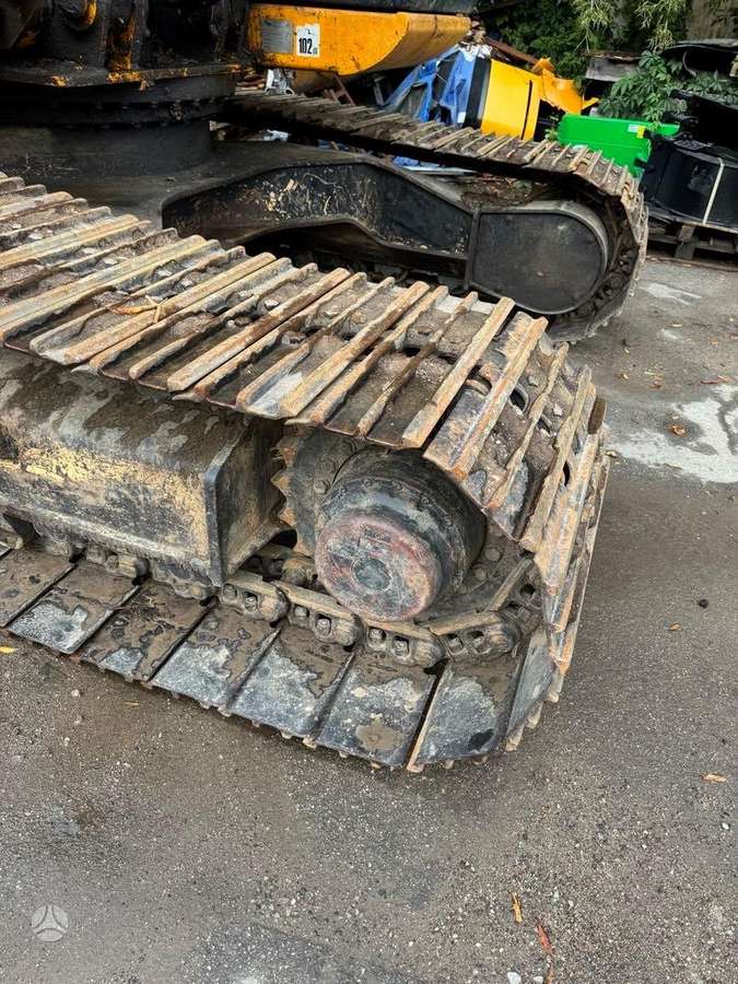 JCB JCB JS220LC, ekskavatoriai