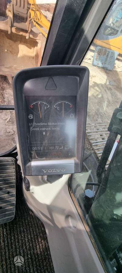 Volvo EC210 CNL, экскаваторы