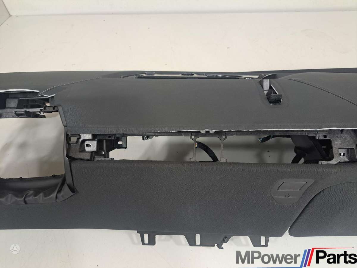 BMW iX Bmw ix i20 dashboard instrument panel upper and bottom sectio
