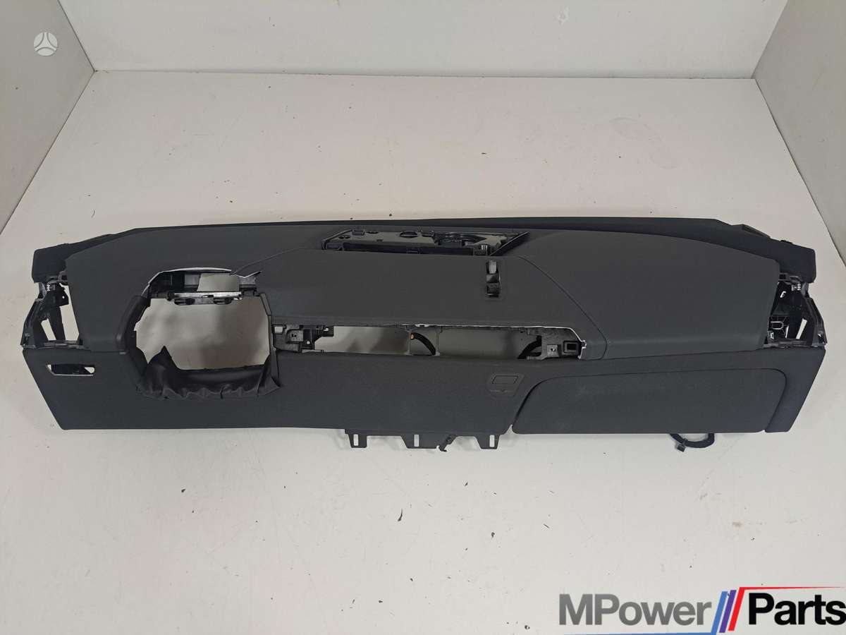 BMW iX Bmw ix i20 dashboard instrument panel upper and bottom sectio