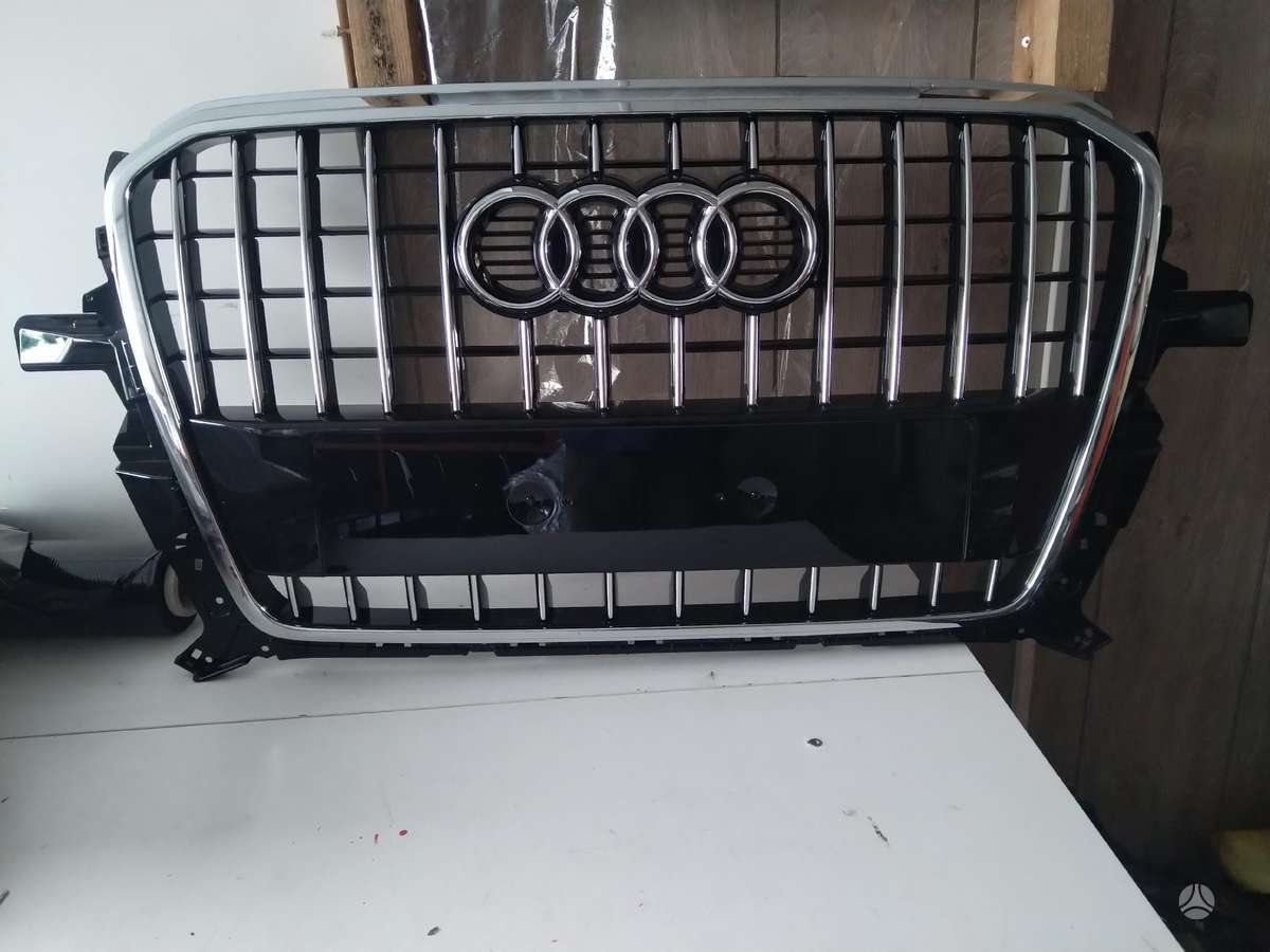 Audi Q5 kėbulo dalys