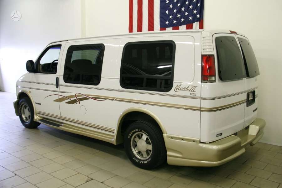 GMC Savana бамперы (буфера)
