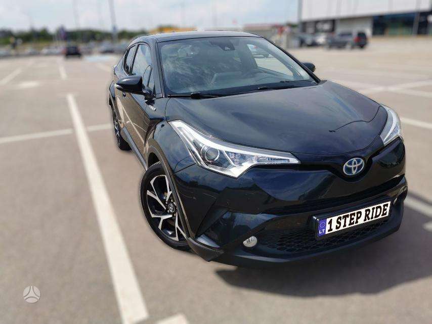 Toyota C-HR, visureigis / krosoveris