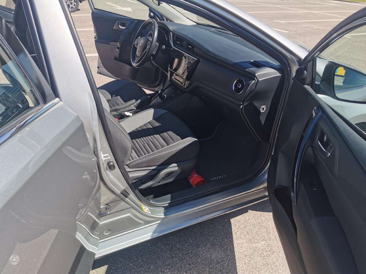 Toyota Auris, hečbeks