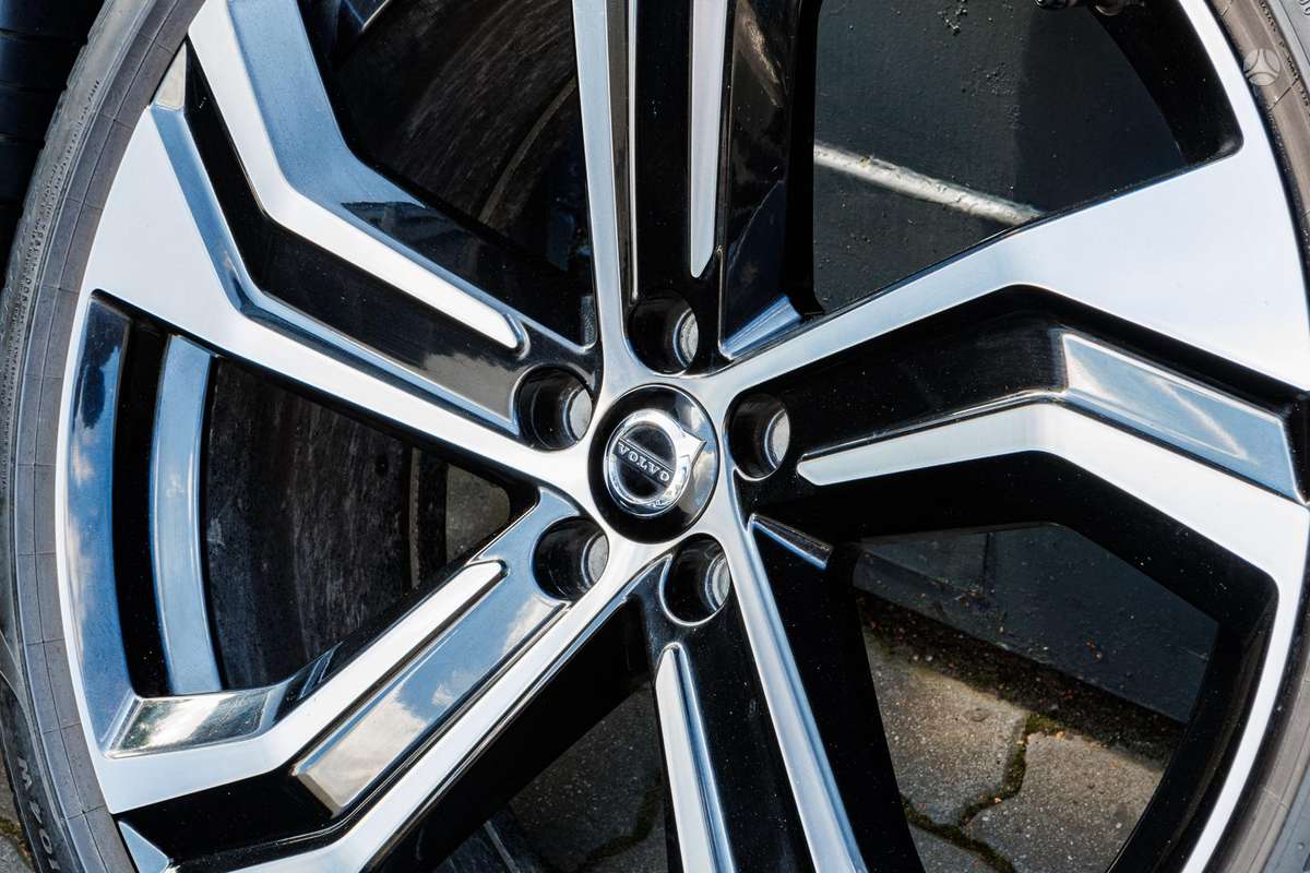 -Kita- Volvo, light alloy, R22