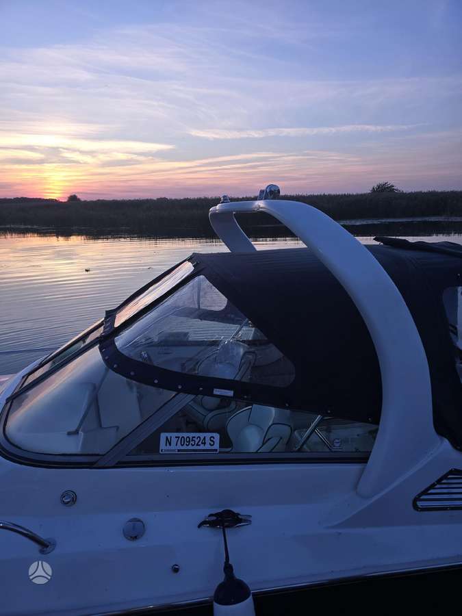 Atomix 8200, yachts / cruisers