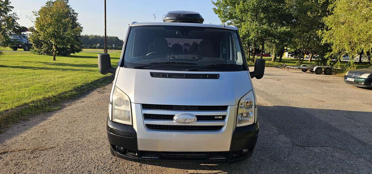 Ford Tourneo for parts