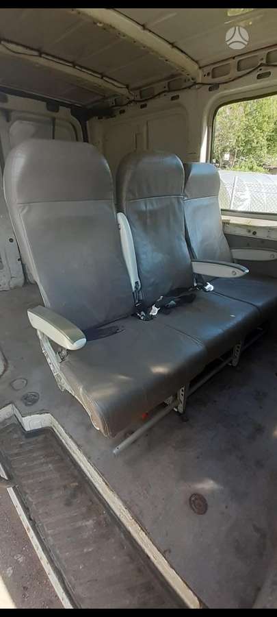 Mercedes-Benz Sprinter, cargo vans