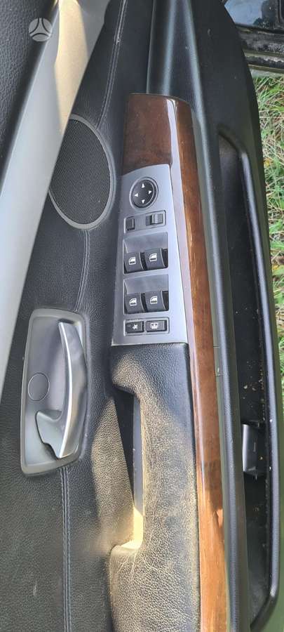BMW 7 serija