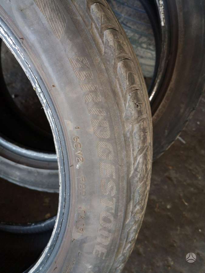 Bridgestone, летние 215/50 R18
