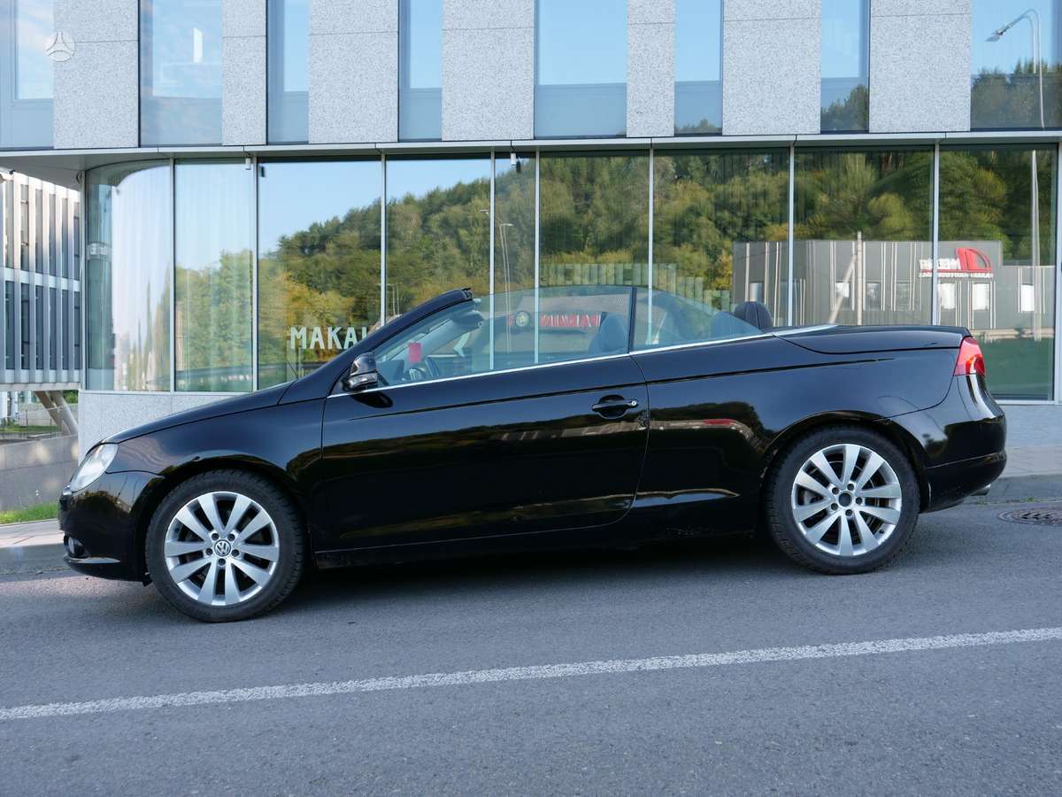 Volkswagen Eos, 2.0 l., convertible