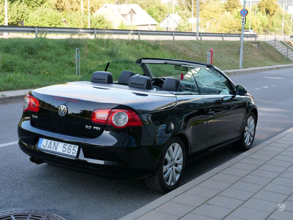 Volkswagen Eos, 2.0 l., convertible