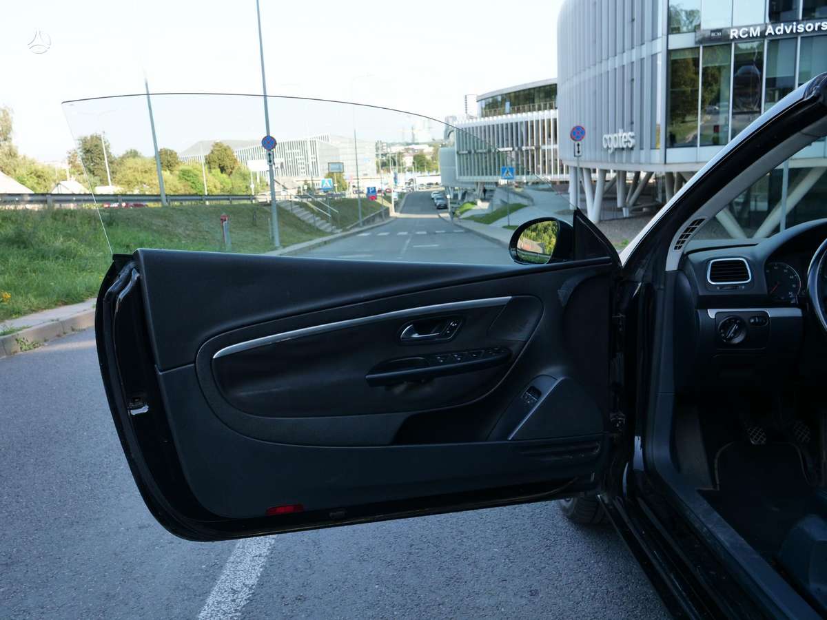 Volkswagen Eos, 2.0 l., convertible