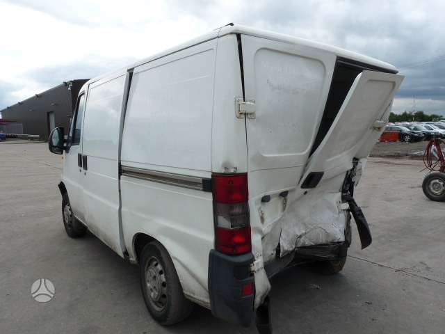 Peugeot Boxer, cargo vans