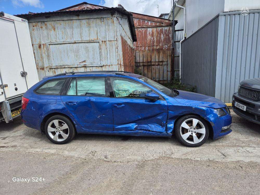 Skoda Octavia Variklis ardomas dalimis