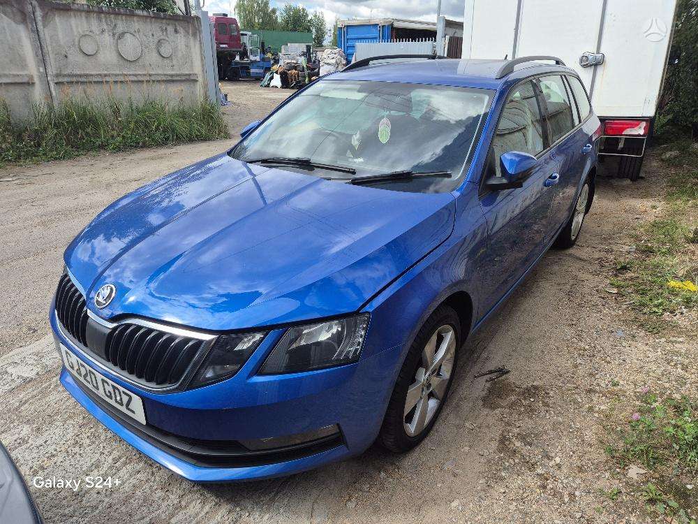 Skoda Octavia Variklis ardomas dalimis