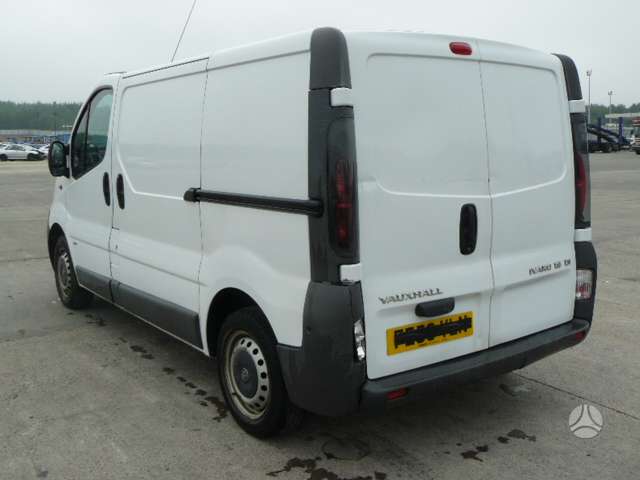 Opel Vivaro, cargo vans