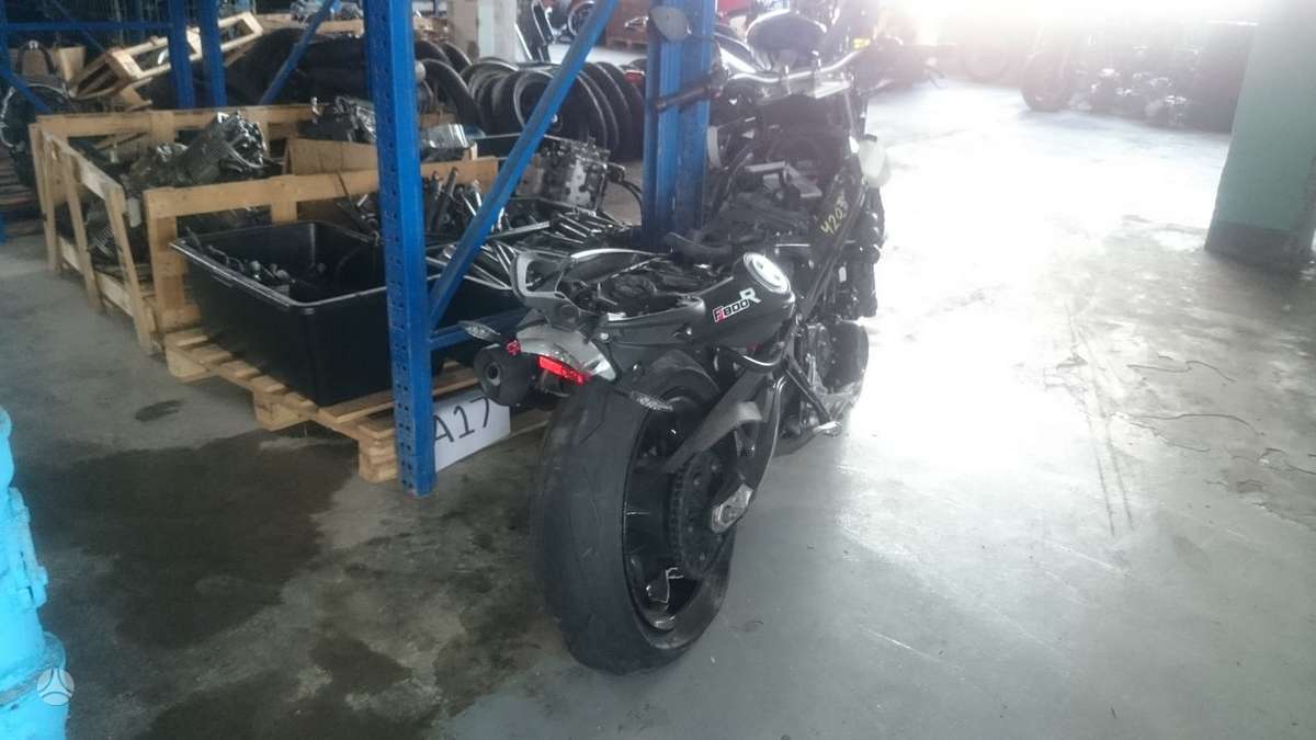 BMW F 800 R, street / classic