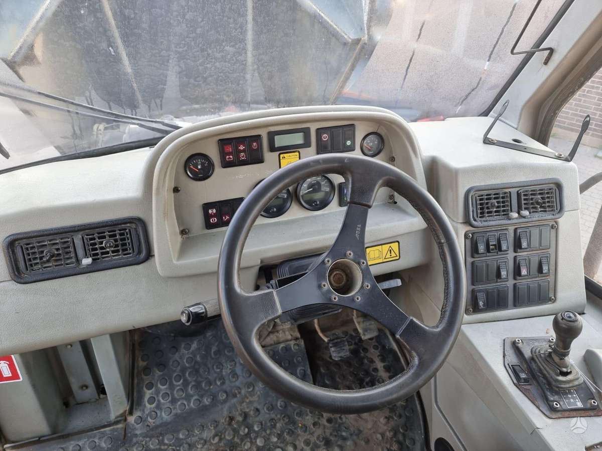 Moxy MT 31, dumpers / tippers