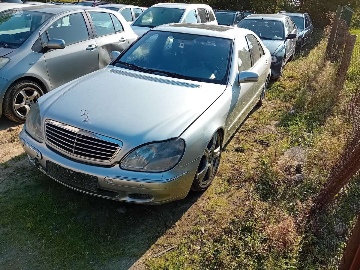 Mercedes-Benz S320 по частям