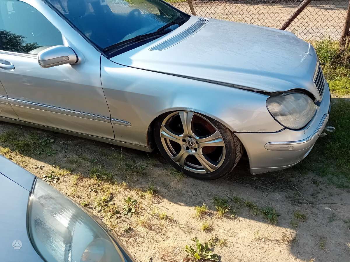 Mercedes-Benz S320 по частям