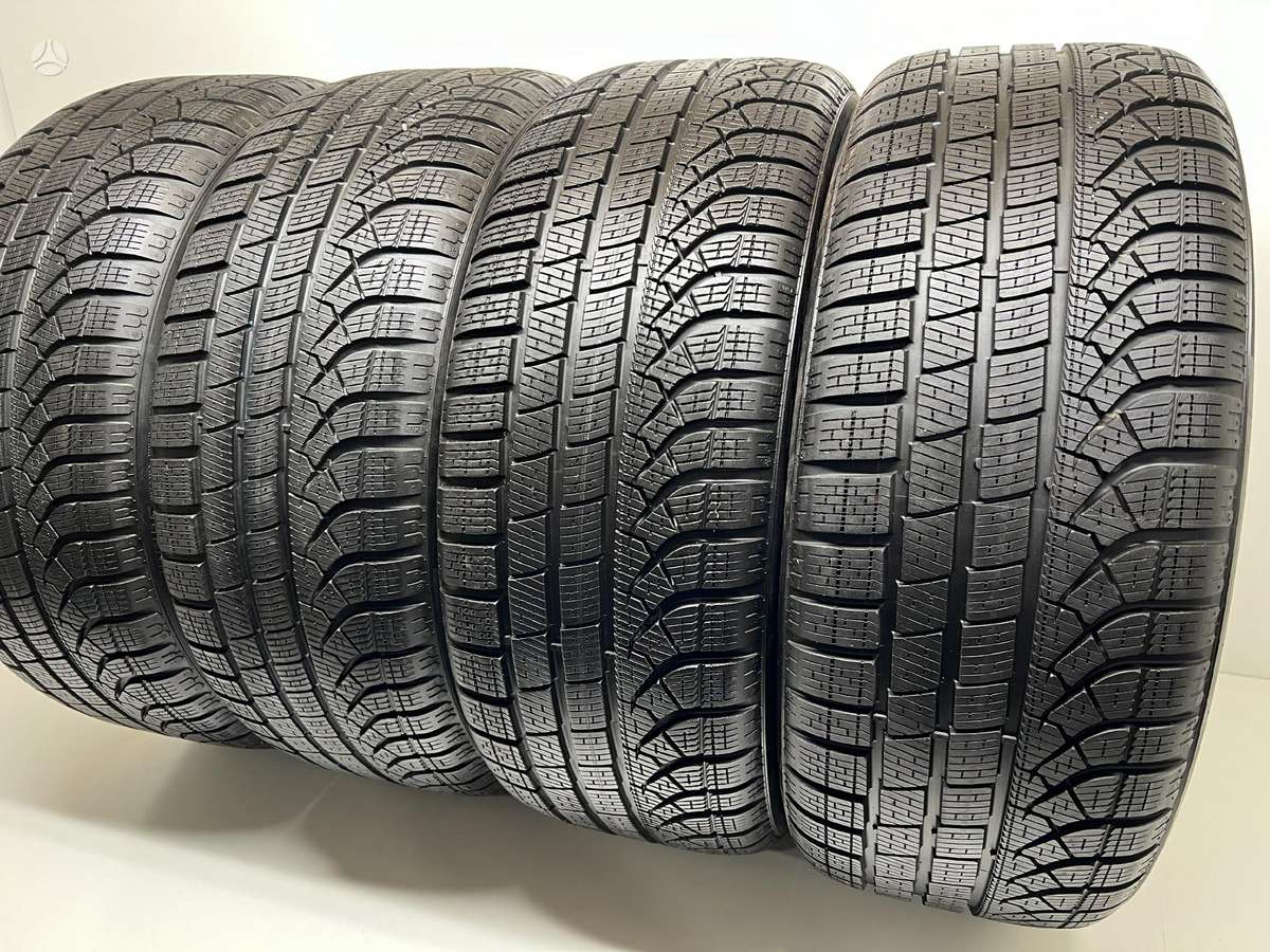 Pirelli P-Zero Winter 2024m, winter 245/50 R19