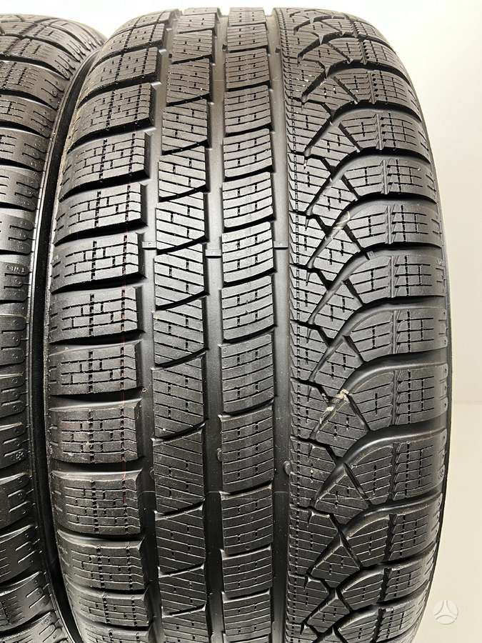 Pirelli P-Zero Winter 2024m, winter 245/50 R19