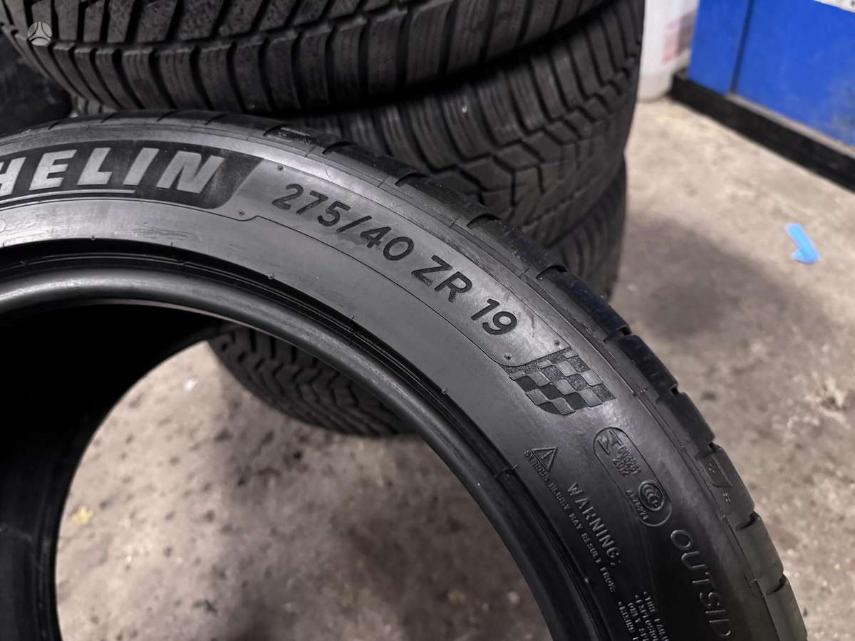Michelin PILOT SPORT 4S, vasarinės 275/40 R19
