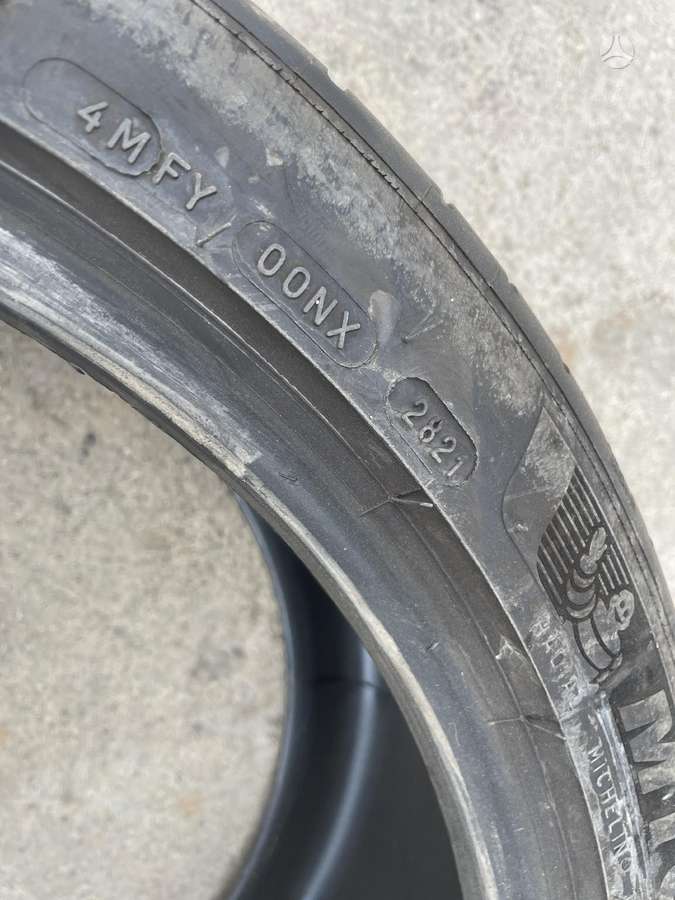 Michelin, всесезонные 275/35 R20