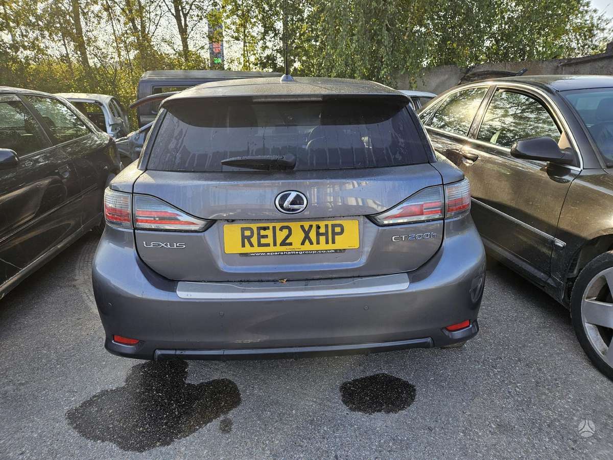 Lexus CT 200h