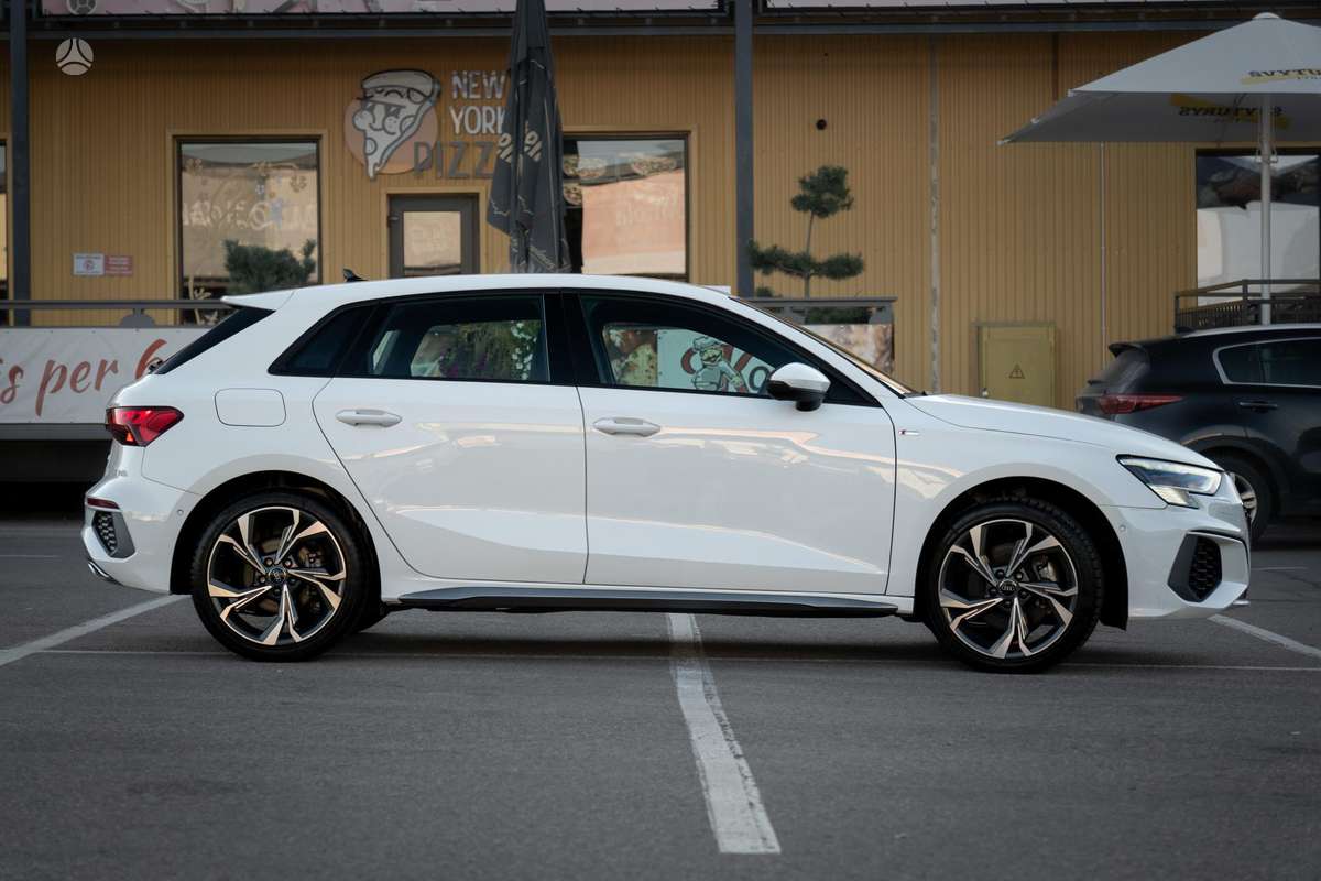 Audi A3, 1.5 l., Хэтчбек