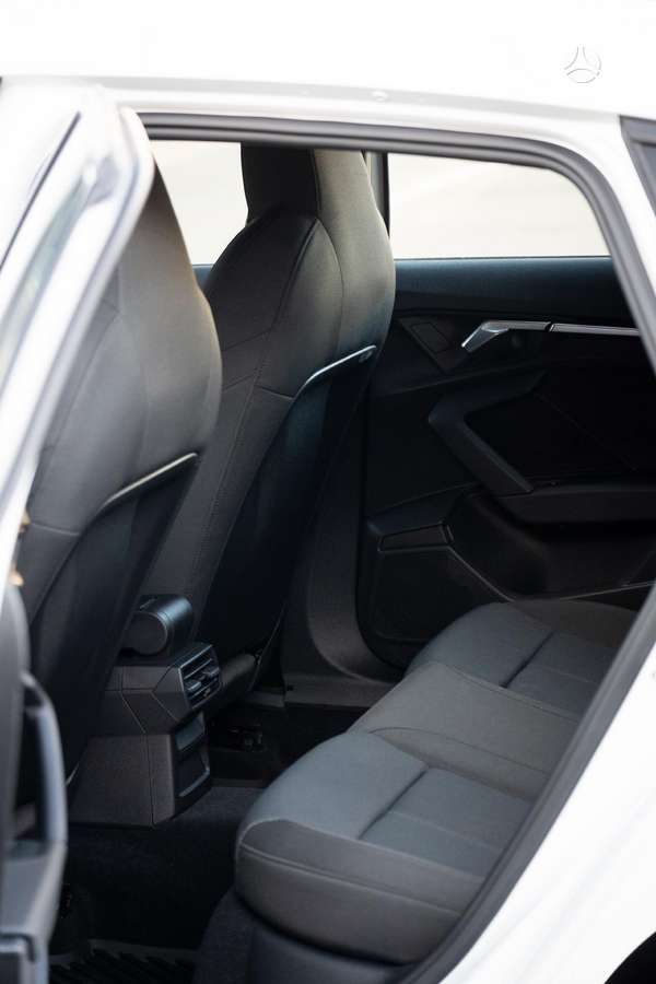 Audi A3, 1.5 l., Хэтчбек