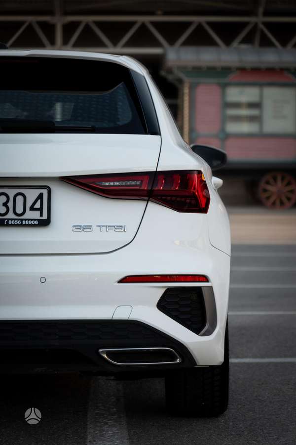 Audi A3, 1.5 l., Хэтчбек