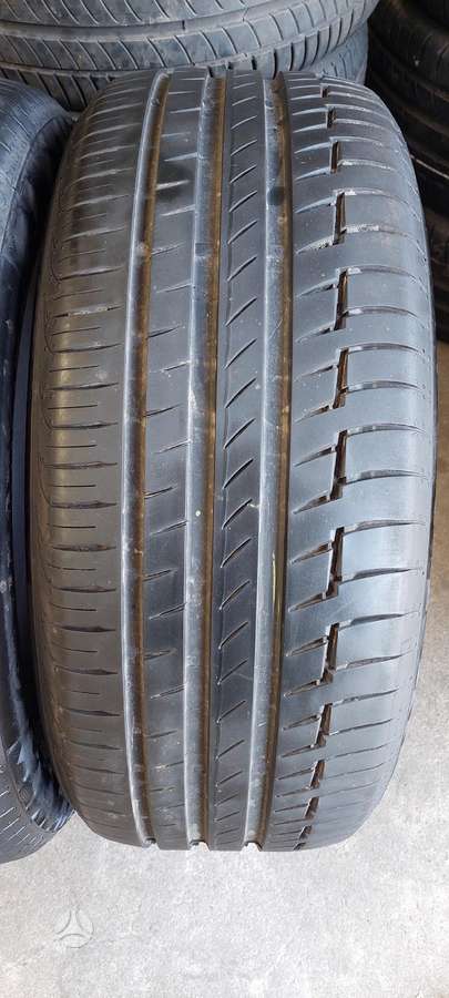 Continental, summer 235/50 R19